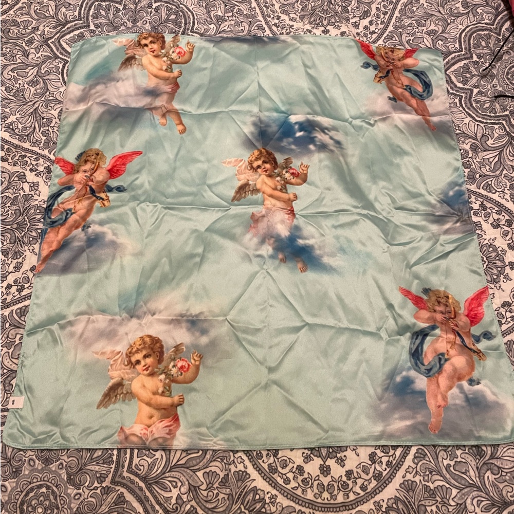 UO cherub kerchief